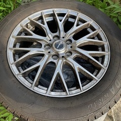 スタッドレスタイヤ 215/60R/17