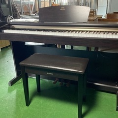 ● YAMAHA、電子ピアノの画像