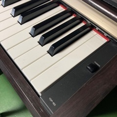 ● YAMAHA、電子ピアノの画像