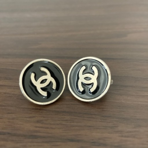 イヤリング　CHANEL coco mark