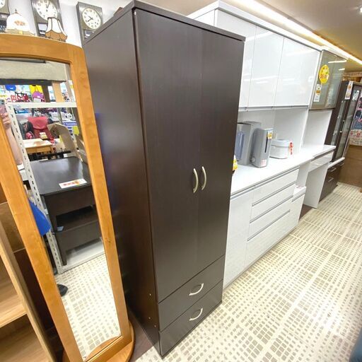 11/23【ジモティ特別価格】メーカー不明 ワードローブ 3段 引き出し付き ブラウン 家具