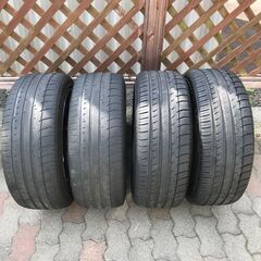 ヴェネルディLEVOLTE　245/40-19  タイヤホイールのセットの画像