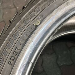 スタッドレスタイヤ   245/40-19の画像