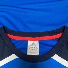 adidas  XOサイズ　上下セットの画像