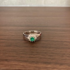 エメラルドリング