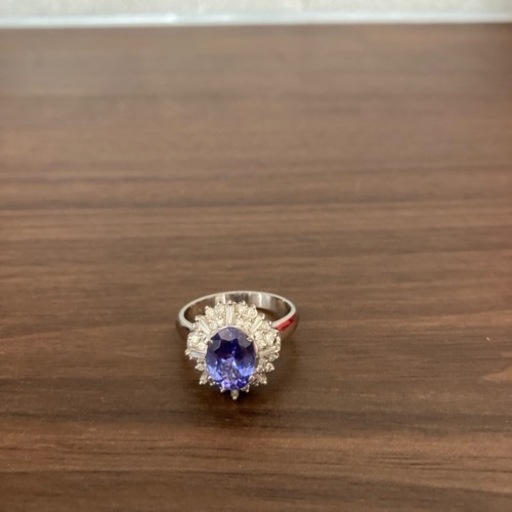 大粒タンザナイト指輪