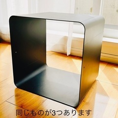 <9/25まで>キューブ型スチールシェルフ黒 3つで1500円の画像