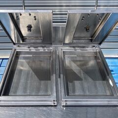 maruzen マルゼン　電気自動餃子焼器　三相200V　動作未確認　現状品　業務用　厨房機器の画像