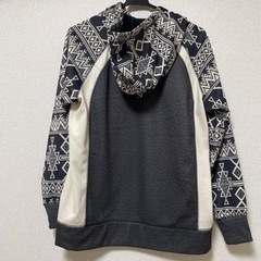 BURTONスノボ用パーカー　レディースSの画像