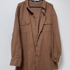 シャツ茶　アウターにもの画像