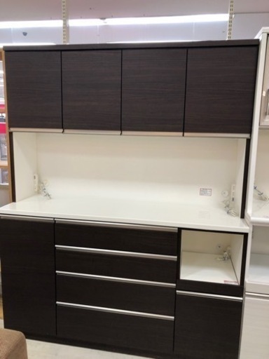 取りに来れる方限定！ニトリの４枚扉レンジボードです！