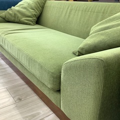 クッション付きソファのご紹介！（トレファク寝屋川）