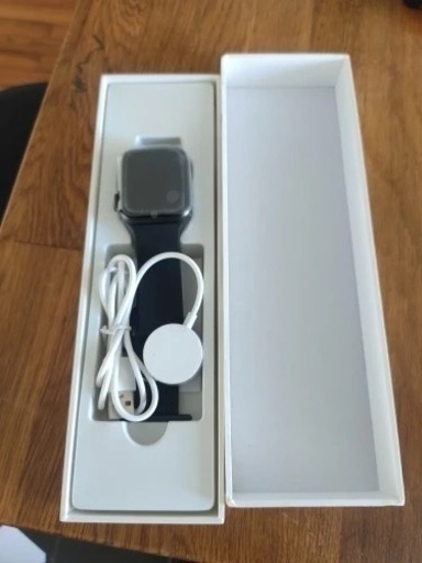 【新品未使用】スマートウォッチ