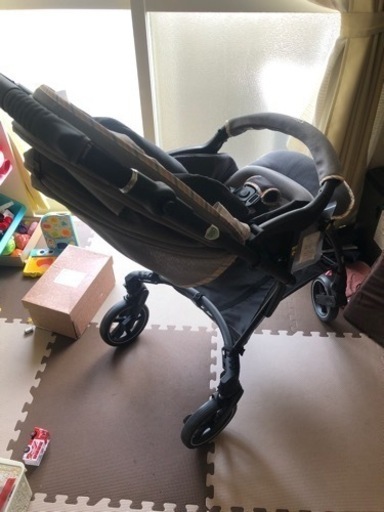 ベビーカー