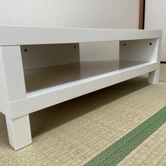 IKEA  テレビ台　コーナーボードの画像