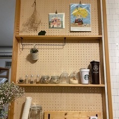 DIY パンチングボードシェルフ　棚の画像