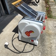 電動パスタメーカー製麺機の画像
