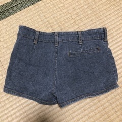 ショートパンツの画像