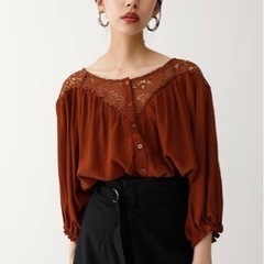 新品未使用　moussy 秋のブラウス
