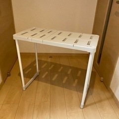 【予約済】押し入れ　棚　伸縮の画像