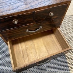 【終了しました】【レトロ感！】裁縫箱⭐️(救急箱？)の画像