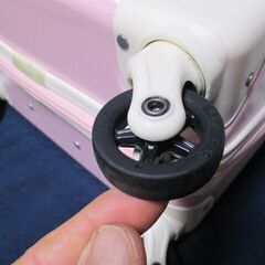 無料０円差し上げます！ピンクのキャリーバック　中古の画像