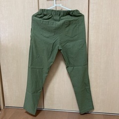 スキニーパンツ　カーキー　Lサイズの画像