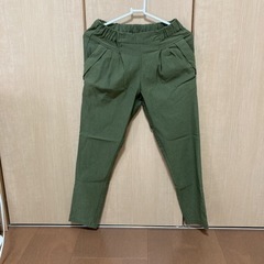 スキニーパンツ　カーキー　Lサイズ