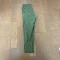 スキニーパンツ　カーキー　Lサイズの画像