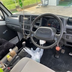 スバル　サンバートラック　4WD ほぼ車検2年位あり　サンバー　ハイゼット　キャリー　軽トラの画像