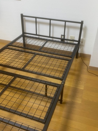 ニトリ　パイプベッド　シングル