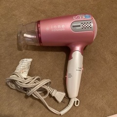 ドライヤー　TESCOM