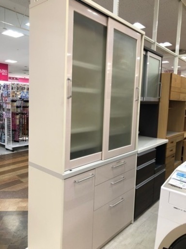 取りに来れる方限定！食器棚です！