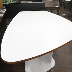 【モデルルーム展示品】 TECTA/テクタ DINING TABLE/ダイニングテーブル M21-2 ホワイト ACTUS/アクタス ブランド家具