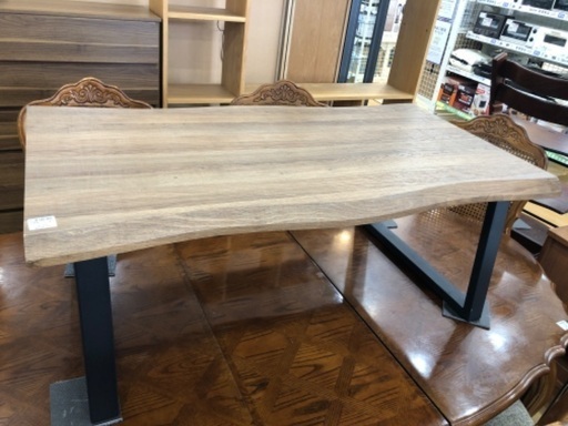 一枚板風センターテーブル