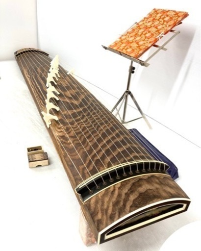 【SOLD OUT！】◆和琴◆13弦琴 蒔絵あり　全長184cm 琴柱／琴爪など付属品7点セット付