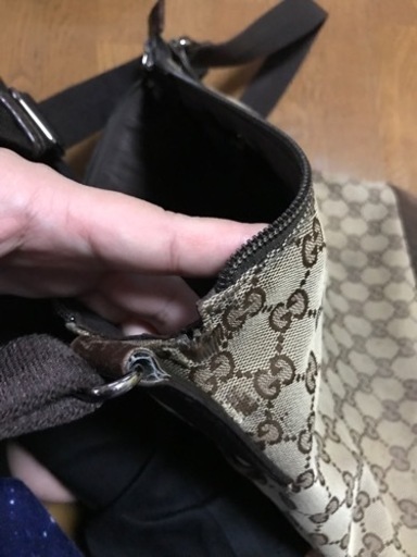 GUCCI メッセンジャー　ココア