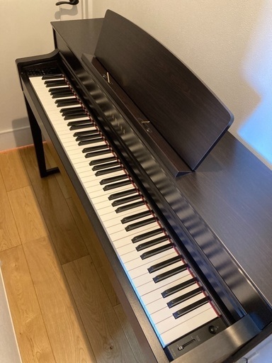 緊急値下げ　11万→10万　クラビノーヴァ　Clavinova CLP-575 木製鍵盤　88鍵