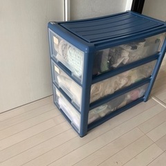 プラスチックたんすの画像