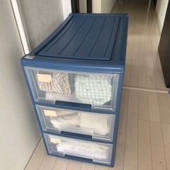 プラスチックたんすの画像