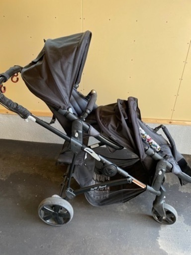 【お値下げしました】双子用ベビーカー&チャイルドシート