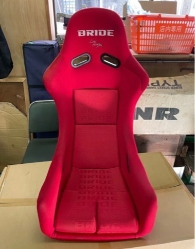 フルバケBRIDE ZIEG3 LOWMAX