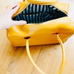 ボストンバッグ (マスタードイエロー)の画像