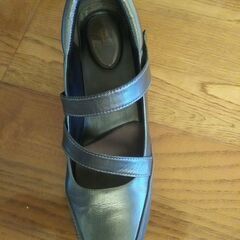 レディース　ウェッジソールパンプスの画像