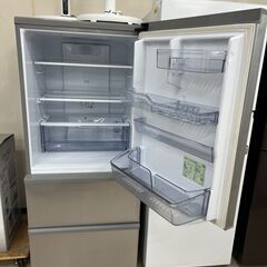 891Z 最新 2022年製 極美品 3ドア冷蔵庫 回収無料 送料無料 設置込み 冷蔵庫探すなら「リサイクルR」❕ 3ドア冷蔵庫❕ 2021年製❕ ゲート付き