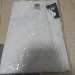 Vネック 白Tシャツ XL 新品未使用