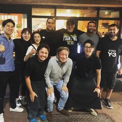 浅草⭐︎英語も学べる焼肉屋のホールスタッフ　時給１3００円〜　まかない付き　交通費支給の画像