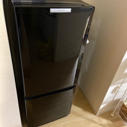 冷蔵庫 三菱 146L 一人用