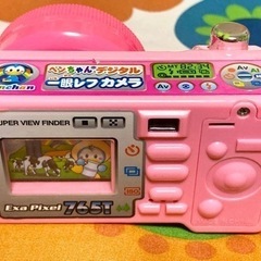 【値下】ペンちゃん デジタル 一眼レフカメラ 中古品 カメラ 光る おしゃべり 動作確認済み の画像