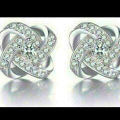 ▼j←←←m18-17  刻印/ブリリアントゴージャスフラワーピアス  202208250636の画像